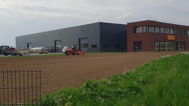 Gras zaaien Damcon Opheusden Inzaaien Damcon Opheusden