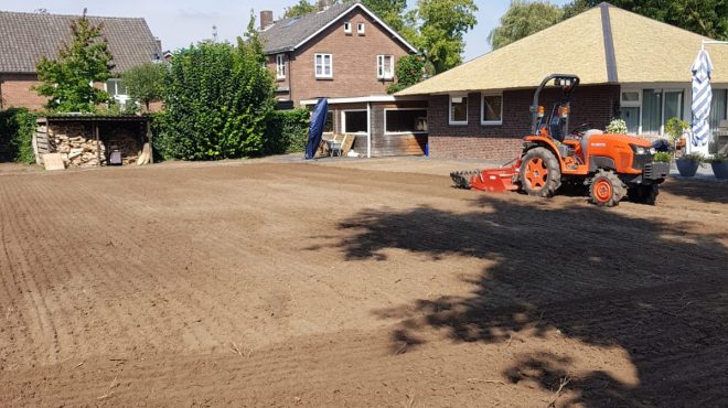 Gras zaaien Zetten Gras zaaien Zetten