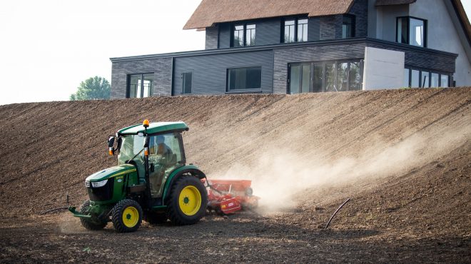 Grastotaal_Gras-zaaien-op-klei-zand-grond Grastotaal_Gras-zaaien-op-klei-zand-grond