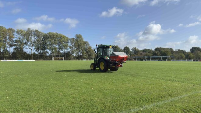 Bemesten sportvelden - Grastotaal.nl Bemesten sportvelden - Grastotaal.nl